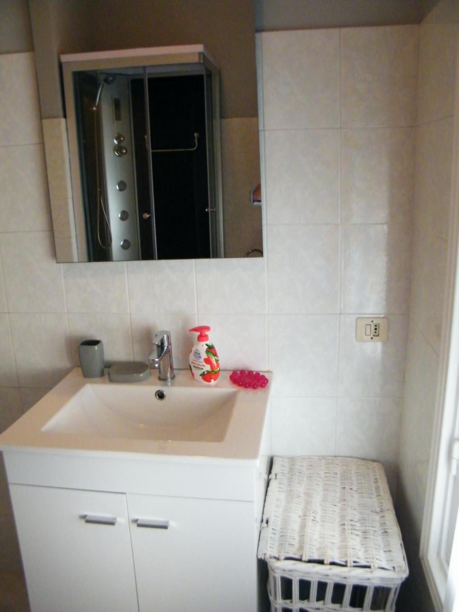 Appartmento Vacanze I Provenzali Бордихера Стая снимка