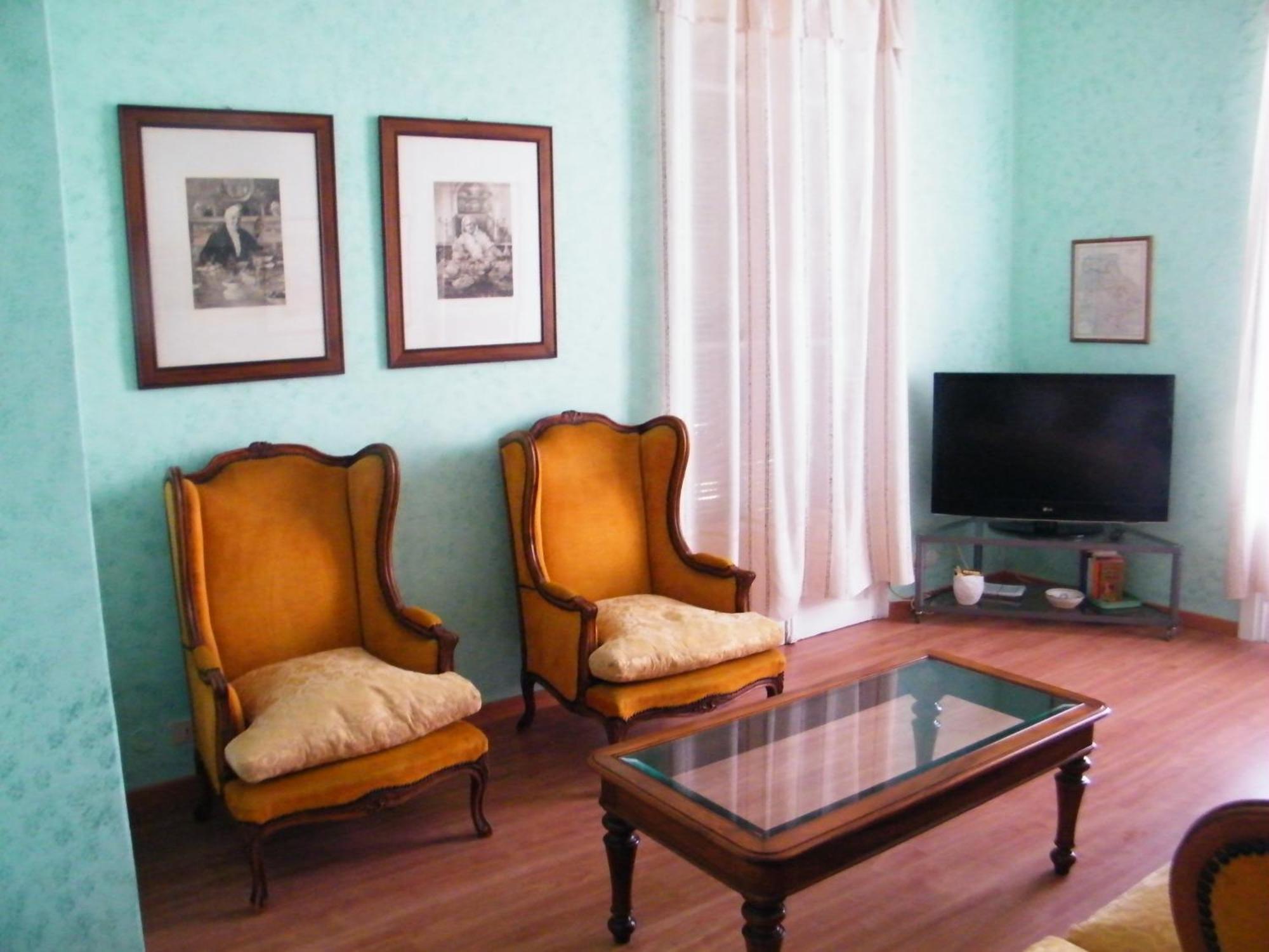 Appartmento Vacanze I Provenzali Бордихера Стая снимка